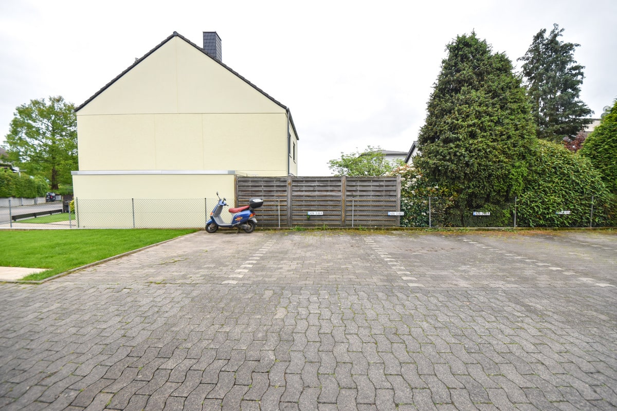 PKW-Stellplatz