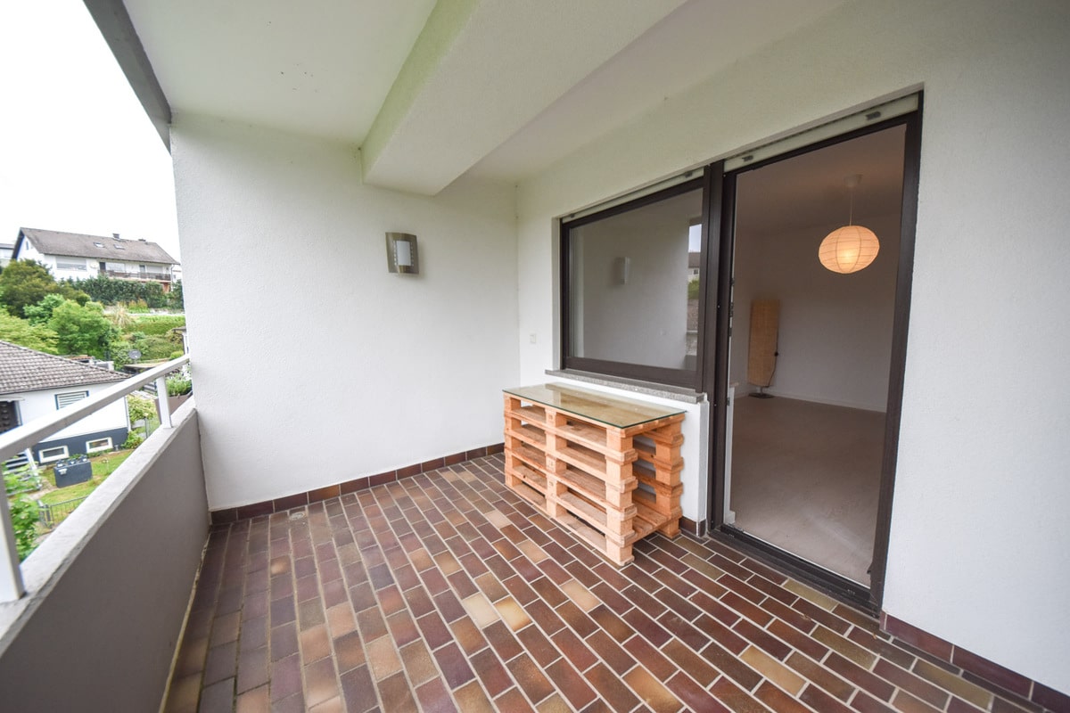 überdachter Balkon