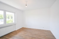 Schlafzimmer 1 von 2