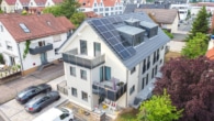 Luftbild - DIETZ: Hochwertige Ausstattung in penthouseähnlicher Wohnung mit 2 großen Balkonen! Wohnungsaufzug!