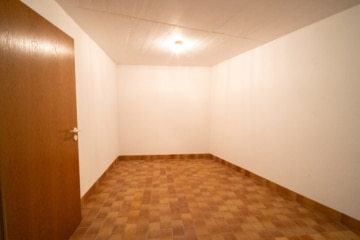 Modernes Reihenendhaus in ruhiger Feldrandlage von Babenhausen mit Garage, Garten und Carport! - Heizungsraum KG (639301)