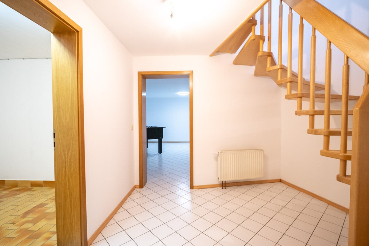 Treppenaufgang KG
