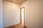 Begehbarer Kleiderschrank OG - Modernes Reihenendhaus in ruhiger Feldrandlage von Babenhausen mit Garage, Garten und Carport!
