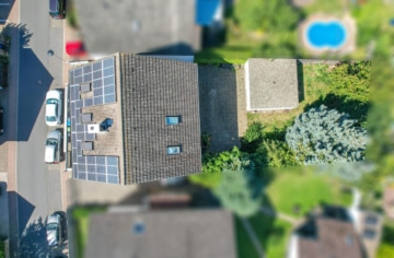 Gepflegtes 3 FH in Groß-Zimmern – 1 Wohnung sofort beziehbar – Garten und 2 Garagen – ruhige Lage - Draufsicht Grundstück (640281)