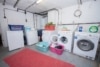 DIETZ: Wohn- und Geschäftshaus in Hasselroth! 1 WEH vermietet + Ladengeschäft mit Kühllager! - Waschküche