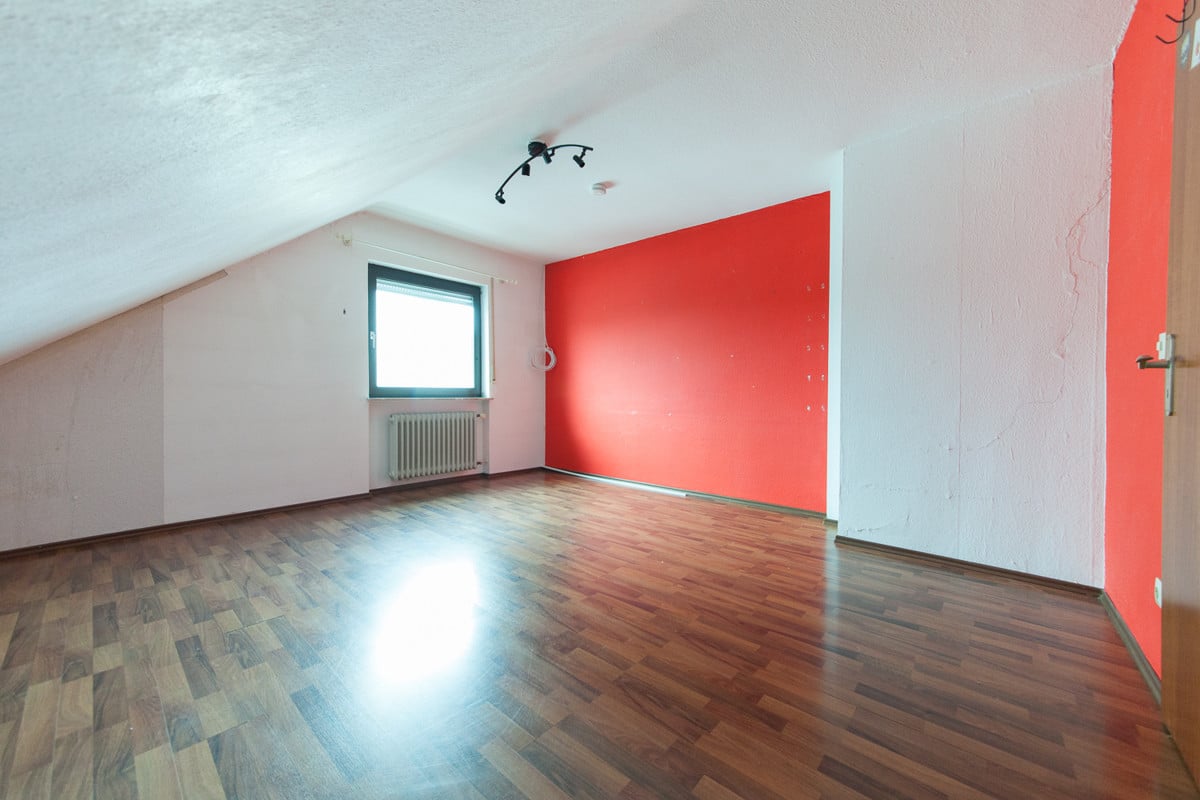 Schlafzimmer 1 von 3