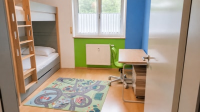 DIETZ: 3-Zimmerwohnung im Erdgeschoss mit zwei TG-Stellplätzen und Kellerraum! - Kinderzimmer (697158)
