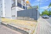 1 Außenstellplatz - DIETZ: 3-Zimmerwohnung im Erdgeschoss mit zwei TG-Stellplätzen und Kellerraum!