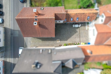 DIETZ: 2-FH mit Nebengebäude, Keller und Hofbereich in Rodgau-Weiskirchen! WEG-Teilung! - Draufsicht Grundstück (638063)