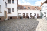 Außenansicht - Großzügiges 2-Familienhaus mit Nebengebäude, Keller und Hofbereich in Rodgau-Weiskirchen!