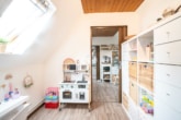 Diele NG - Großzügiges 2-Familienhaus mit Nebengebäude, Keller und Hofbereich in Rodgau-Weiskirchen!