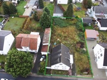DIETZ: Top-Wohnlage 2-Familienhaus-Sanierungshaus + weitere Bebauung im hinteren Bereich möglich! - Luftaufnahme (641762)