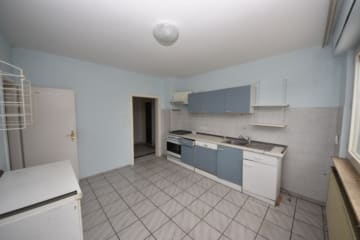 DIETZ: Top-Wohnlage 2-Familienhaus-Sanierungshaus + weitere Bebauung im hinteren Bereich möglich! - Küche EG (641768)