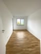 DIETZ: Hochwertige 4-Zimmer-Wohnung mit Parkett, 2 Bäder, 2 Balkonen, optionaler Garagenstellplatz! - Schlafzimmer 3 von 3