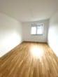 DIETZ: Hochwertige 4-Zimmer-Wohnung mit Parkett, 2 Bäder, 2 Balkonen, optionaler Garagenstellplatz! - Schlafzimmer 2 von 3