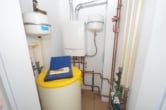 DIETZ: Neu renoviertes großes Reihenhaus in Klein-Zimmern zu vermieten! - Gas-Brennwertheizung 2013