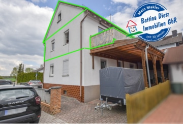 DIETZ: Gepflegte 3-Zimmerwohnung im 1.OG mit Balkon in Langstadt, Babenhausen nahe des Feldes! - Außenansicht (676088)