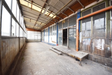 DIETZ: Gewerbeimmobilie mit 1772qm Lager- und Produktionsflächen auf 3.540qm Grundstück. Heizung neu - ehemalige Lackierhalle (641679)