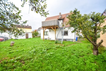 DIETZ: 1-2 Familienhaus in ruhiger Großostheimer Wohnlage zu verkaufen! Erdgeschoss bereits frei! - Garten (647631)