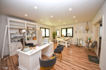 DIETZ: 1-2 Familienhaus in ruhiger Großostheimer Wohnlage zu verkaufen! Erdgeschoss bereits frei! - Wohnen oder Arbeiten EG (647639)