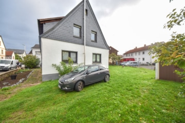 DIETZ: 1-2 Familienhaus in ruhiger Großostheimer Wohnlage zu verkaufen! Erdgeschoss bereits frei! - Garten (647632)
