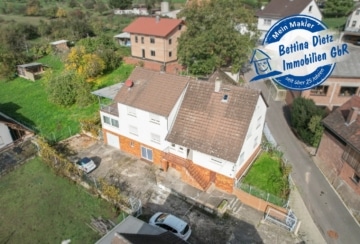 DIETZ: Großzügiges 1-2 Familienhaus mit 2 Nebengebäuden auf 2548 m² großem Grundstück!, 64750 Lützelbach, Einfamilienhaus