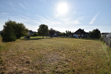 **RESERVIERT**DIETZ: Baugrundstück in besonderer Wohnlage von Babenhausen! Bebaubar n. Bebauungsplan - Baugrund (634499)