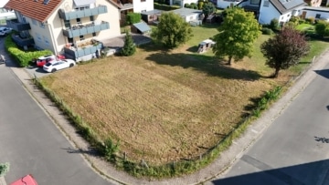 **RESERVIERT**DIETZ: Baugrundstück in besonderer Wohnlage von Babenhausen! Bebaubar n. Bebauungsplan - Luftbild (634498)