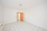 Schlafzimmer 1 - DIETZ: Einzugsbereite und renovierte 3-Zimmerwohnung in Münster zu vermieten!