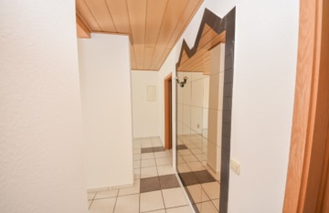 DIETZ: Einzugsbereite und renovierte 3-Zimmerwohnung in Münster zu vermieten! - Flur (694120)