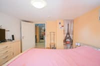 Schlafzimmer 1 DG