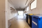 DIETZ: Einfamilienhaus auf tollem Grundstück mit Garage und Keller in Bad-Vilbel! - Garage