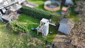 DIETZ: Junges Familienhaus mit angrenzendem idyllischen Waldgrundstück in Laufach zu verkaufen! - Lufbild (668492)