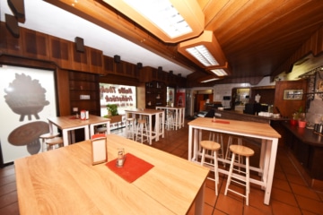 DIETZ: Voll eingerichteter, gut laufender Imbiss sofort zur Übergabe! TOP GESCHÄFTSLAGE am Bahnhof! - Speiseraum (645916)