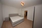 DIETZ: Voll-möblierte Wohnung - Am Floßhafen Aschaffenburg zu vermieten! PKW-Stellplatz und Balkon! - Schlafzimmer