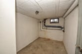 Kellerraum - DIETZ: Sanierte 2-Zimmer-Wohnung im Dachgeschoss eines 6-Familienhauses! Optionale Garage!