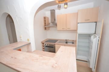 DIETZ: KOMPLETT-MÖBLIERTE 2-Zimmer-Wohnung! Möbelbilder folgen! Leidersbach - Einbauküche inklusive (678414)