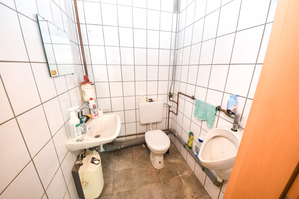 WC