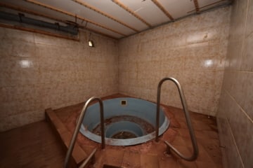 DIETZ: Gebäude mit vielen Nutzungsmöglichk.: Event-Location, Vergnügungsstätte, Wohnungen oder Büro - Eines der vielen Wellnesräume (621298)