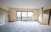 Wohnzimmer - DIETZ: Erstbezug nach Sanierung! Modernisierte Obergeschosswohnung mit Balkon in Großostheim!