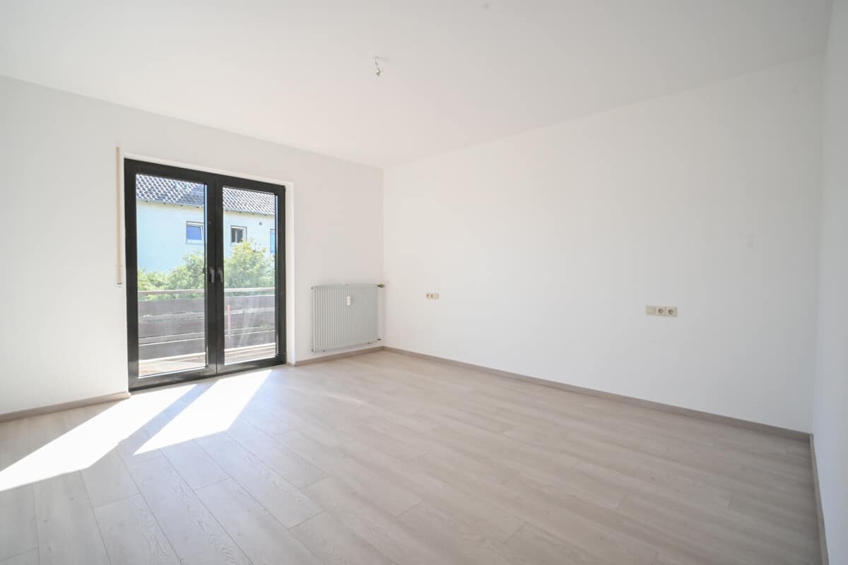 Schlafzimmer 1 von 3