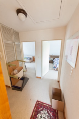 DIETZ: RESERVIERT! Modernisierungsbedürftiges Einfamilienhaus - Flur DG (642259)