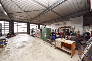 DIETZ: Gewerbehalle mit Büroflächen im Gewerbegebiet von Kleinwallstadt zu vermieten! - Lagerhalle (670028)