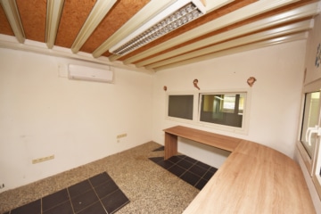 DIETZ: Gewerbehalle mit Büroflächen im Gewerbegebiet von Kleinwallstadt zu vermieten! - Büro 2 OG (670033)