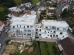 DIETZ: 20m² Balkon! 3-Zimmer-Wohnung in zentraler Lage von Leidersbach! Luft-Wasser-Wärmepumpe! - Luftansicht2