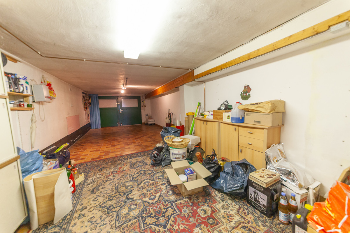 Garage extralang