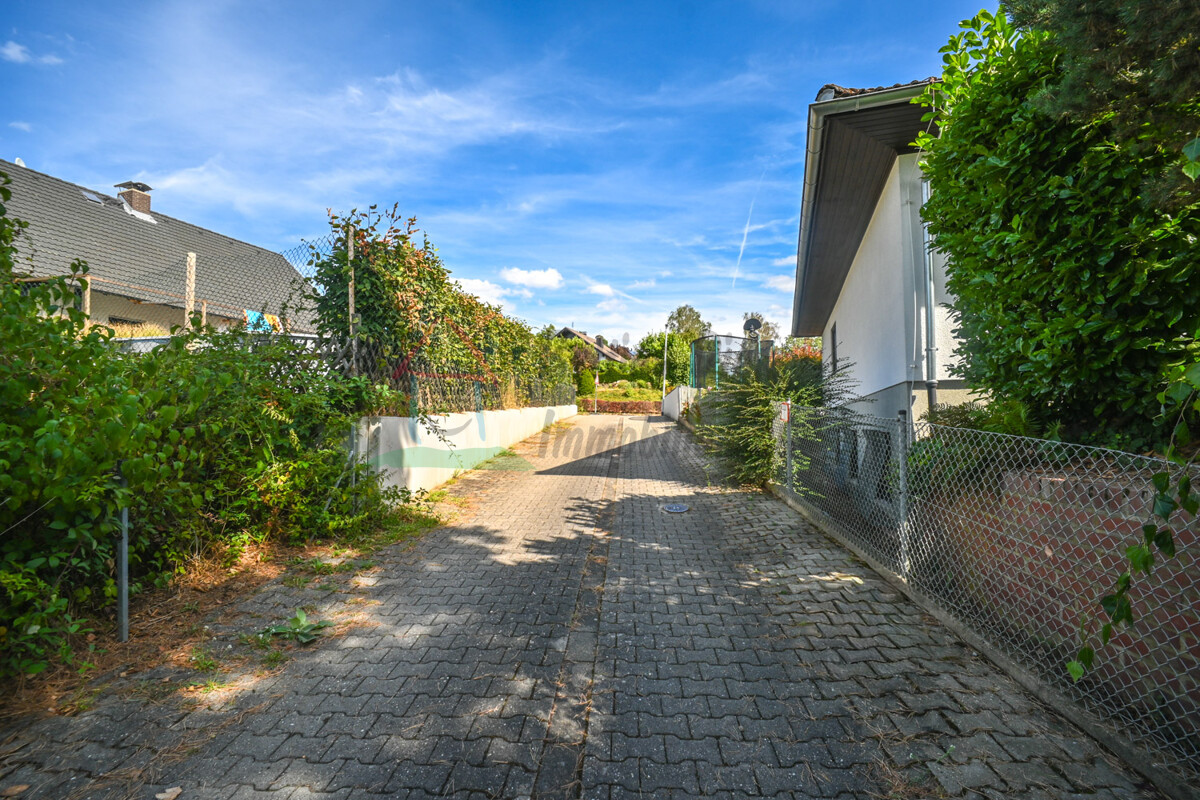 Zufahrt Grundstück