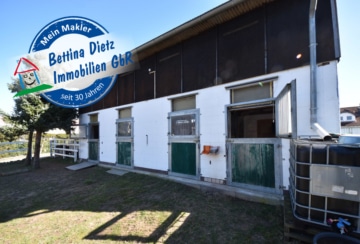 DIETZ: **RESERVIERT** Platz Für Ross und Reiter! Wohnhaus + Gewerbegebäude mit 6 Pferdestallungen! - Stallgebäude11 (644071)