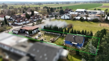 DIETZ: **RESERVIERT** Platz Für Ross und Reiter! Wohnhaus + Gewerbegebäude mit 6 Pferdestallungen! - Wohnhaus und Gewerbe (644070)