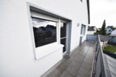 Großer Balkon - DIETZ: 4-Zimmer-Wohnung – Balkon, gemeinsamer Garten, kinderfreundlich – Niedrige Energiekosten!